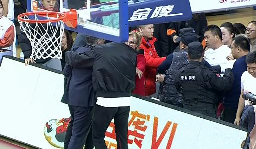 FB体育- 第戎因球迷骚乱被罚款，俱乐部加强安保措施  
